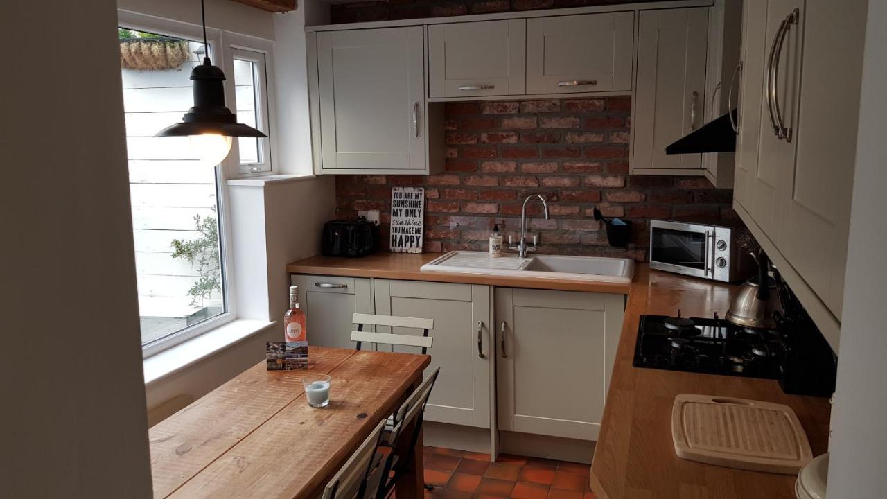 The Hideaway Villa Whitby Eksteriør bilde